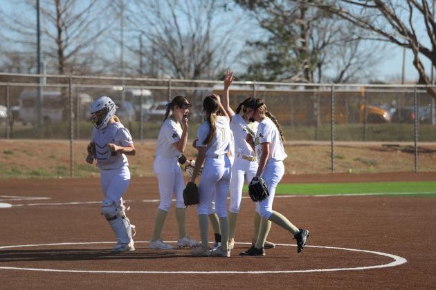 Archer City Infield meets at the mound