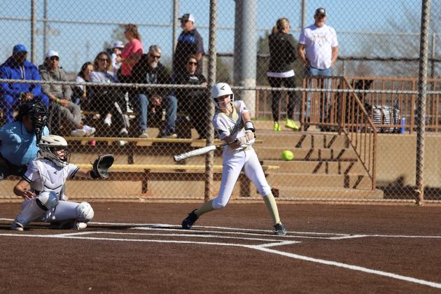 MaKaylee McCown at-bat
