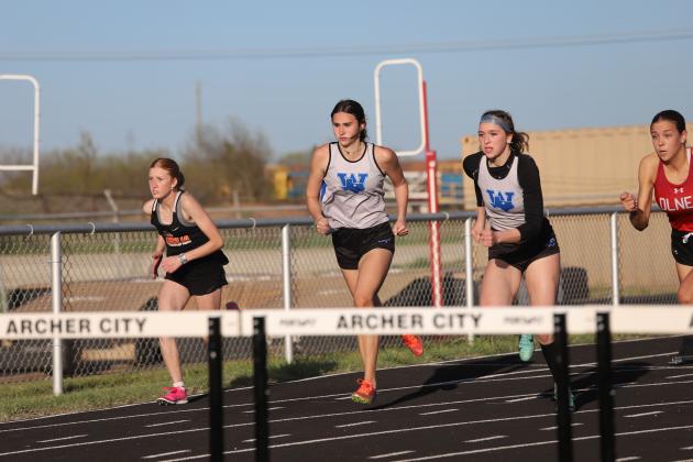 Kyah and Annikah Frank 100 Hurdles
