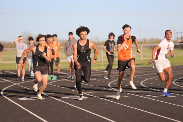Isaac Dieguez and Kole Stovall 100