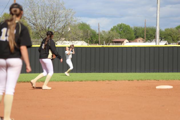 Serenity Jones catches a fly ball
