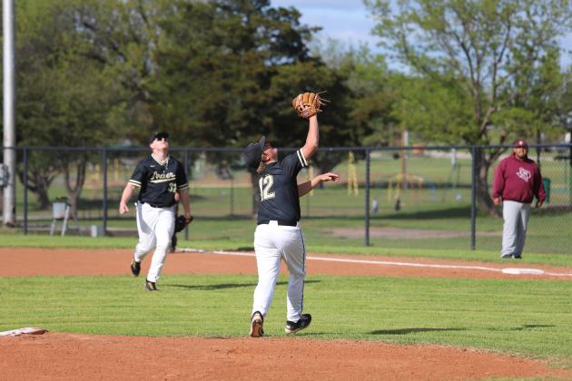 Brody Reneau fly ball