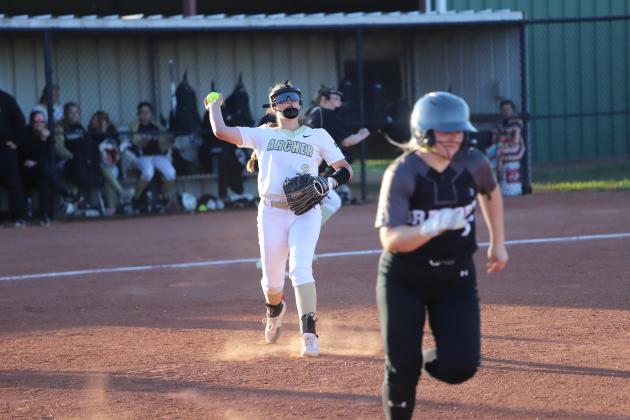 Addi Canada throw to 1st