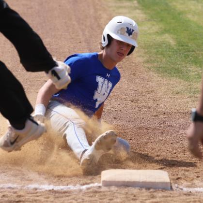 Kasen Wiles slides into 3rd