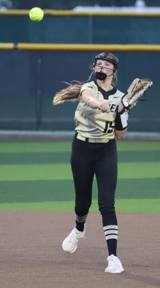 Brilee Canada throw