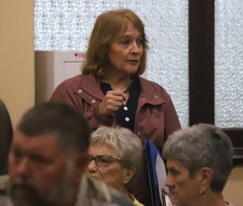 Archer County Republican Chair Leslie Hash challenged residents to go vote in the runoff as it has state implications.