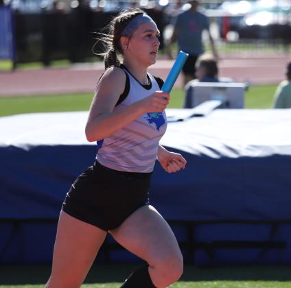 Annikah Frank 4x400 relay