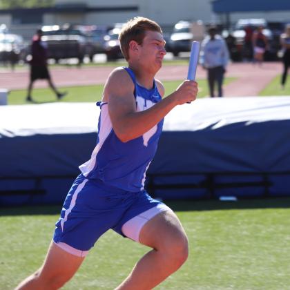 Jaxon Stark 4x400 relay