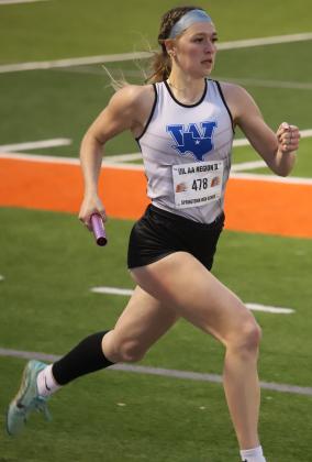 Annikah Frank running