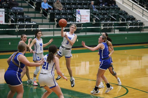Windthorst's Cameron Belcher makes a jump pass