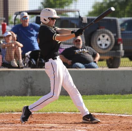 Seth Kinzie batting
