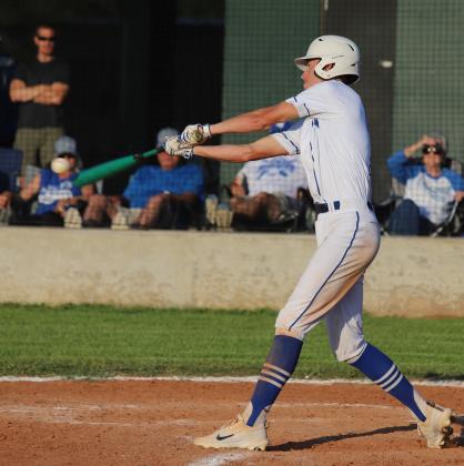 Kolby Teakell batting