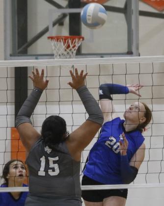 Charlee Wolf goes for the kill