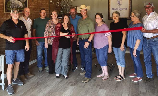 ACGDB celebrates ribbon cutting