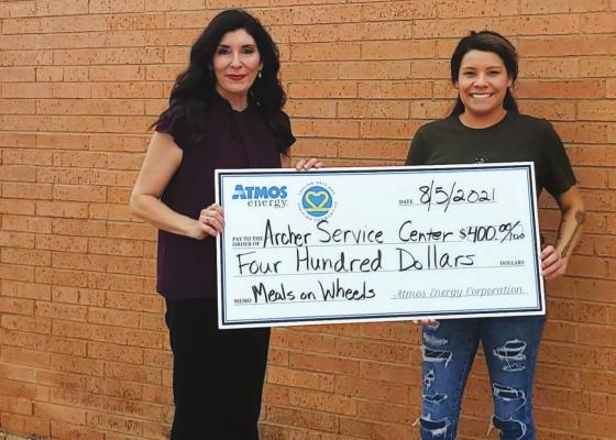 ACMOW receives $400 donation