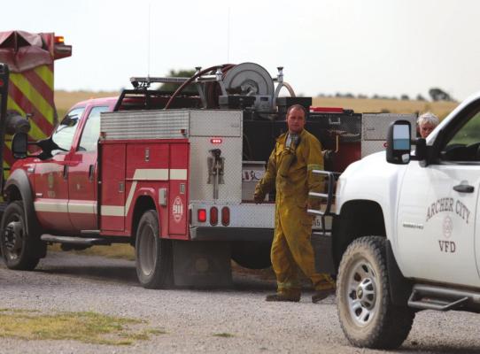 ACVFD fights Calvin Road fire
