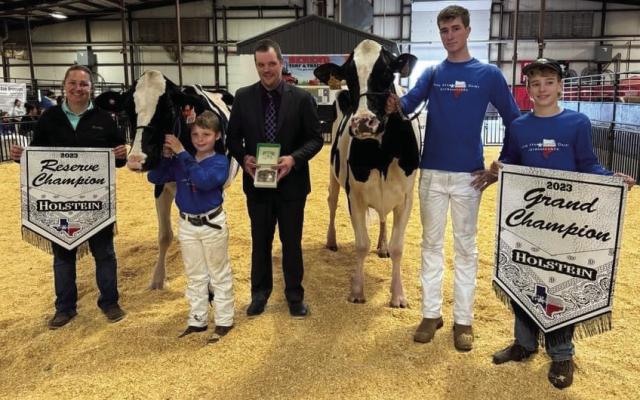 Mitchell does well at dairy show