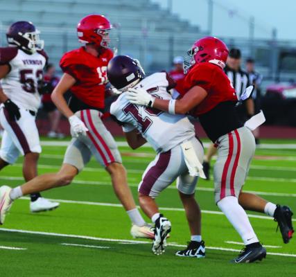 Holliday Scrimmages Vernon