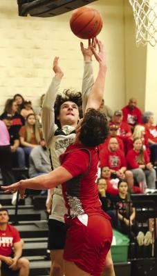 Wildcats previal over Cubs
