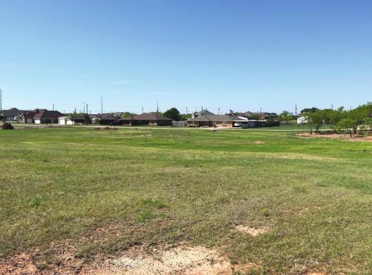 The Lakeside City council approved a payment to Longo Landscape and Stone to begin work on a new east side park at the intersection of Billie Joyce and Jo Ann. The work will create parking spots, a pavillion with seating and a place for playground equipment. Photo/Will Edwards