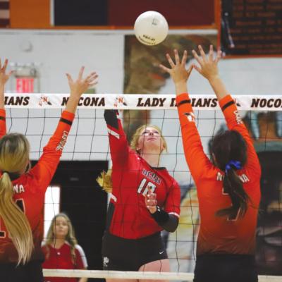 Lady Eagles clinch District 7-3A crown with win over Nocona