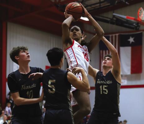 Eagles a win away from district title
