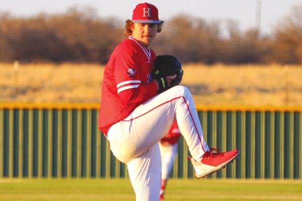 Marchand, Turner pitch Eagles past Peaster