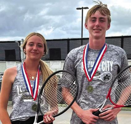 Archer City sweeps doubles at district meet