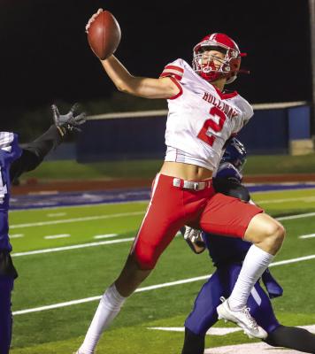 Eagles stretch their wings, fly past Mustangs