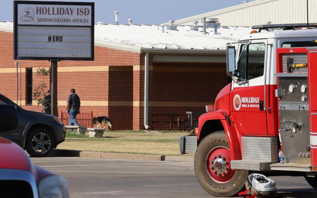 Holliday ISD cleared, one ar rested after bomb threat
