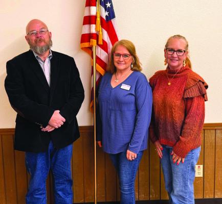 Pictured are ACRP Precinct 6 chair Greg Anderson, ACRP Chairman Leslie Hash and ACRP Precinct 7 chair Vanessa Parkey at the ACRP convention. Courtesy photo