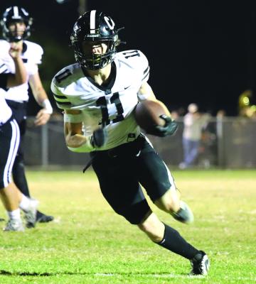 Archer City running back Noah Cornell eyes the endzone in the Wildcat’s 37-16 loss to the Haskell Indians. Photo Landon Davis