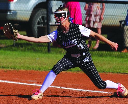 Archer City sophomore Myah Ferguson extends for an out at first base in the Lady Cats’ 17-0 win over Olney on Thursday, April 2. Photo/Landon Davis