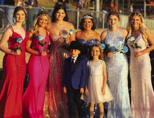 Trojans do no wrong in homecoming rout