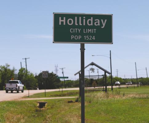 The Holliday City Council tabled action on a 60-month contract with Syntrio for internet services for the city during a meeting on Monday, Jan. 20. File photo