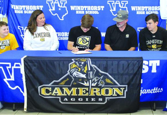 Mayo signs with Cameron