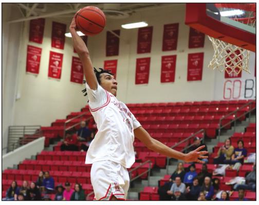 Holliday’s Nathan Williams earned a spot on the ACN Super 6 team after averaging 13.5 points per game for the Eagles. File photo