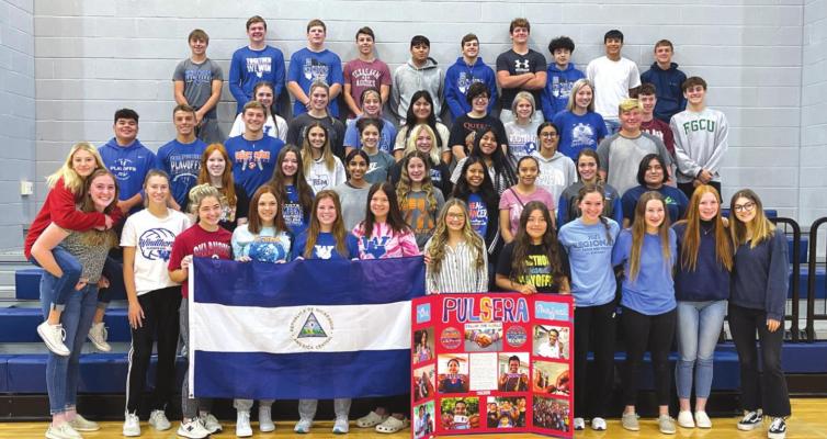 WHS Spanish Club raises money in The Pulsera Project