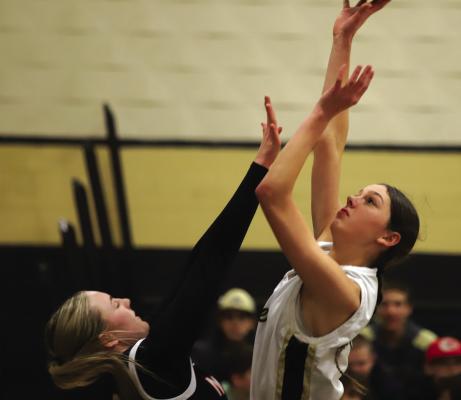 Depleted Lady Cats struggle against ranked Nocona