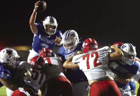 Windthorst Holds Off Holliday in 49-43 Thriller