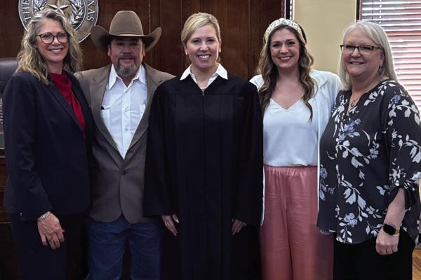 Swearing in at courthouse