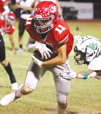 Holliday drops 80 in rout of Valley View