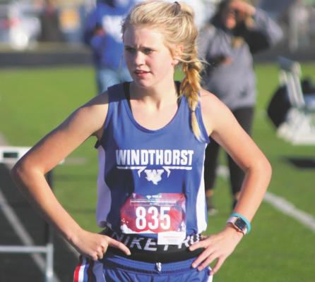 Belcher runs at XC state meet