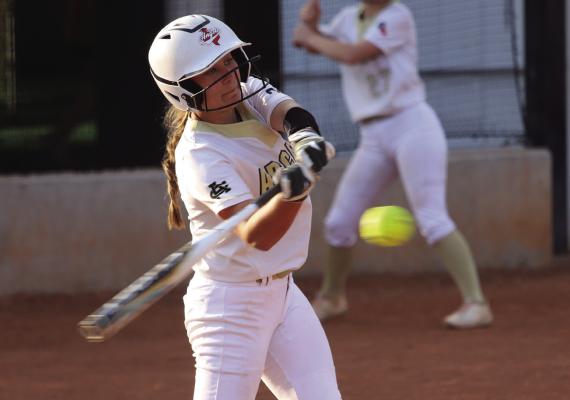 Walk-off win for Lady Cats