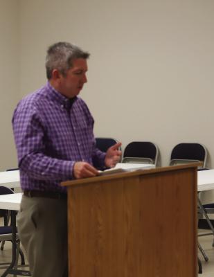 Paul Flemming of Edgin, Parkman, Fleming and Fleming presented a clean 2021-2022 financial audit for the city of Holliday to the city council in its meeting Monday, Jan. 9. Photo/Nathan Lawson