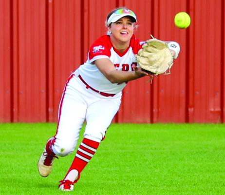 Holliday right fielder Jaci Shephard makes a diving catch in the Lady Eagles 15-2 loss to Jacksboro. Photo/Will Edwards