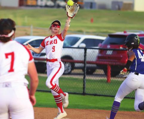 Holliday's Carissa Griffin makes a good stretch at first base for the out in Holliday's 10-0 win over Jacksboro on Tuesday, April 5. Photo/Will Edwards