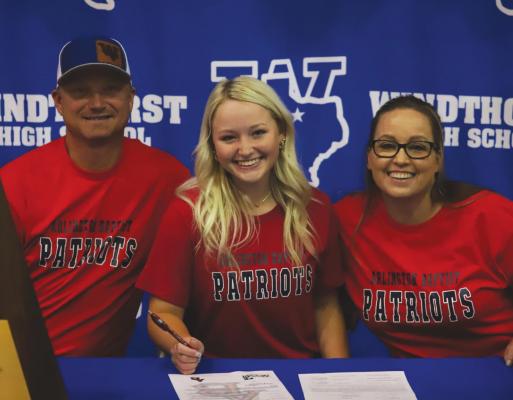 Latham signs with Arlington Baptist