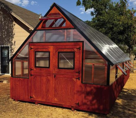 Archer City FFA Gets Greenhoue