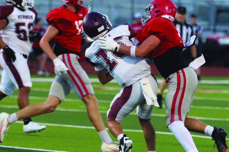 Holliday Scrimmages Vernon